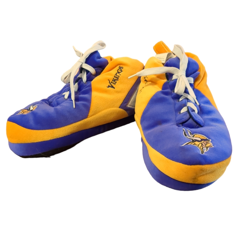 ❗$1 Bundled❗FOREVER COLLECTIBLES Vikings Slippers